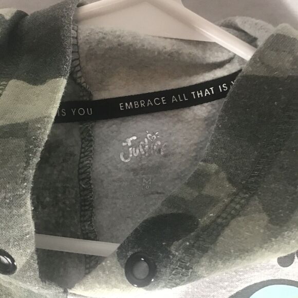 Justice Sport Hoodie, Split Design, Camouflage On Right, Gray On Left, Size M - Picture 2 of 3